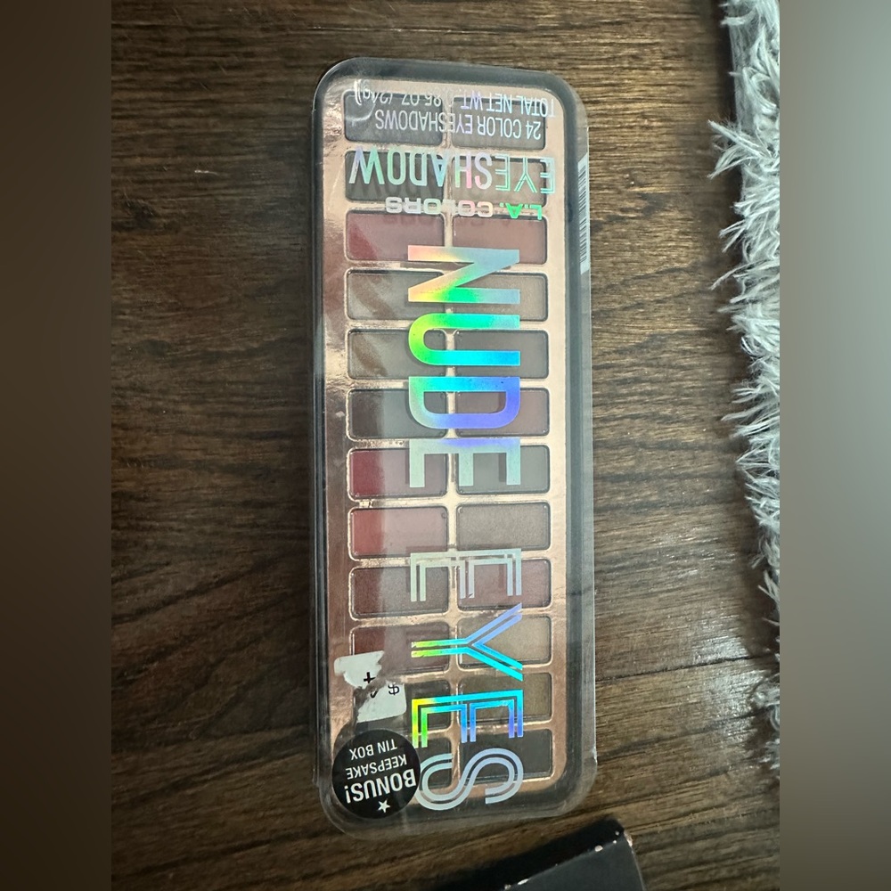 L.A. Colors nude eyeshadow palette